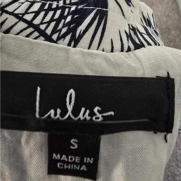 Lulus Floral Skirt Women Sz S Maxi Blue White Double Slits Hawaiian  Coastal New - Picture 11 of 13